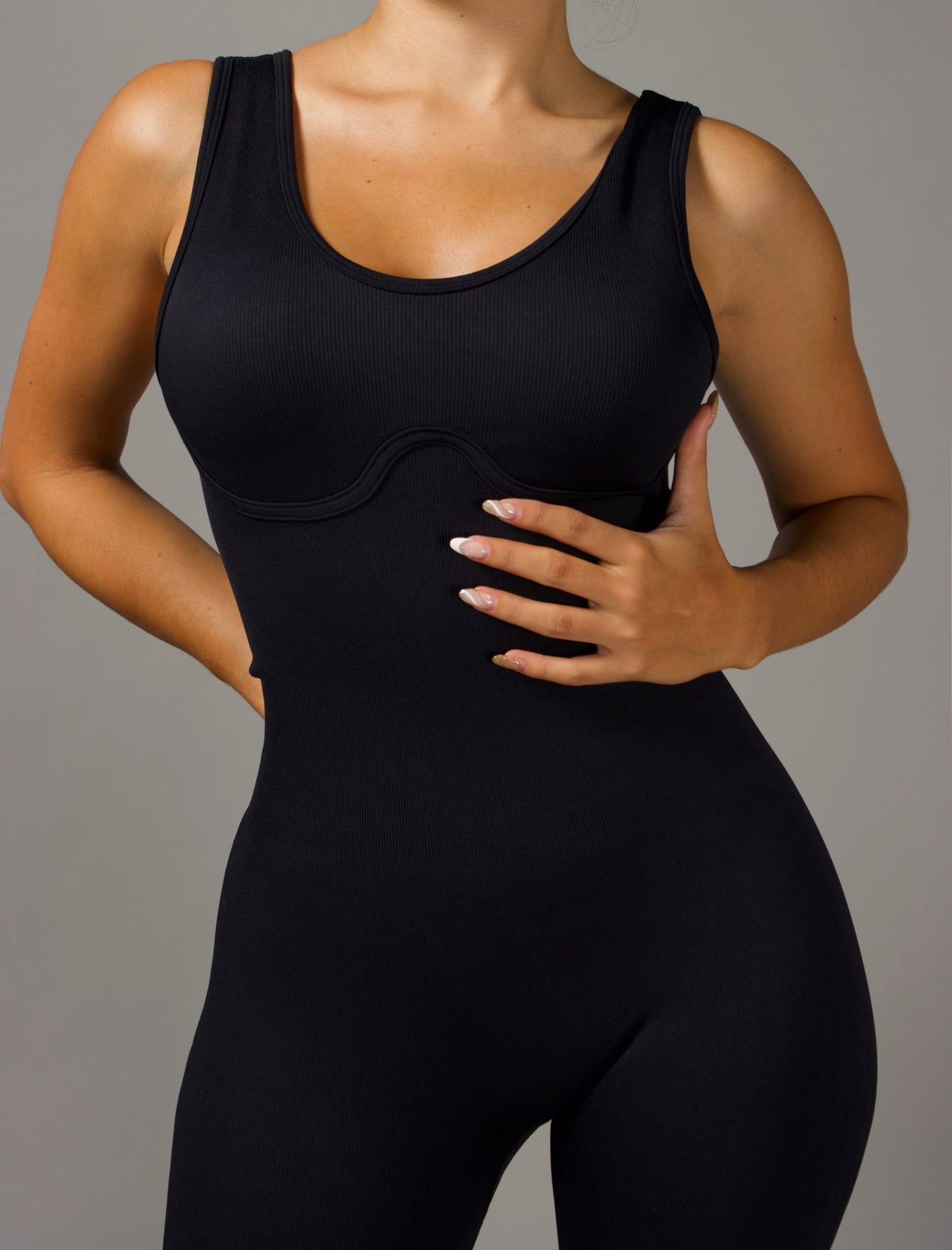 VERSATILE SEAMLESS JUMPSUIT