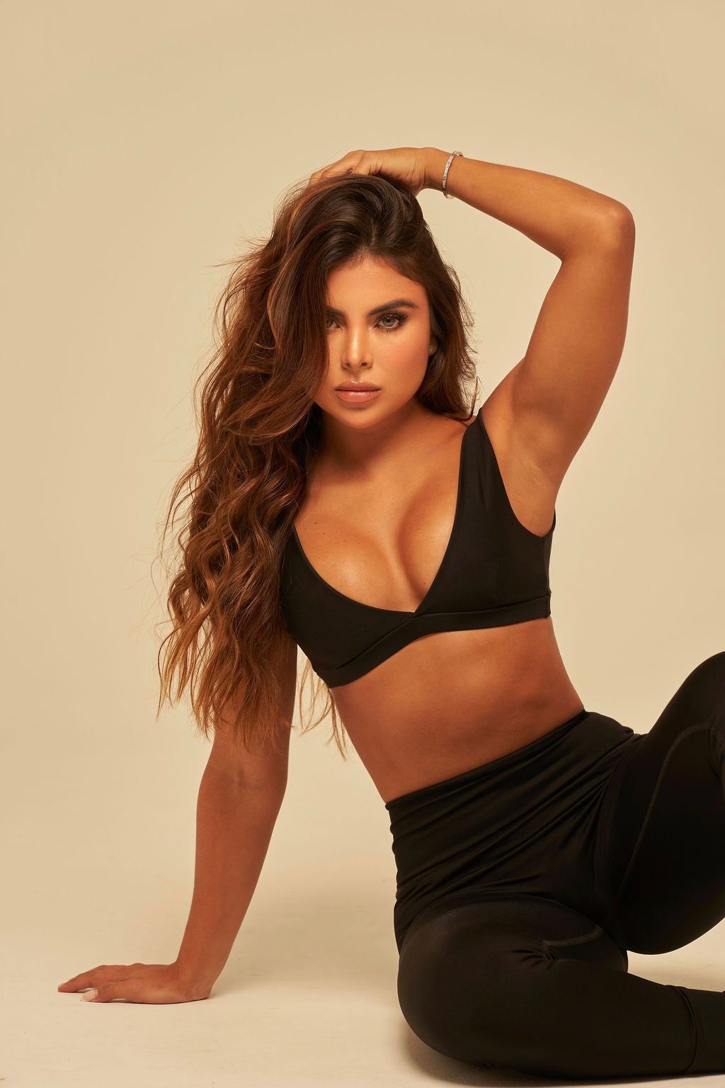 NTS CROPPED TOP
