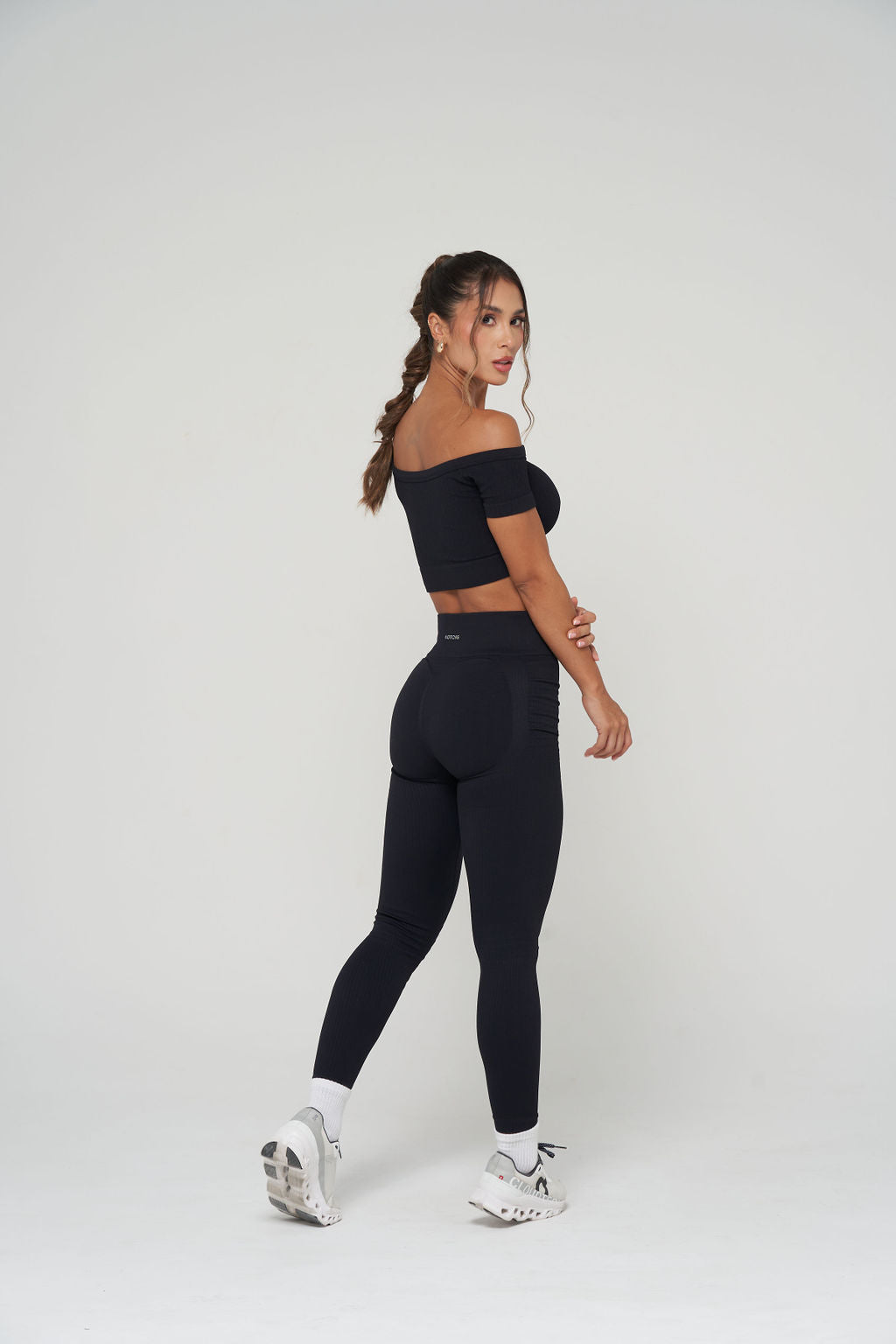 NTS SEAMLESS LEGGINS