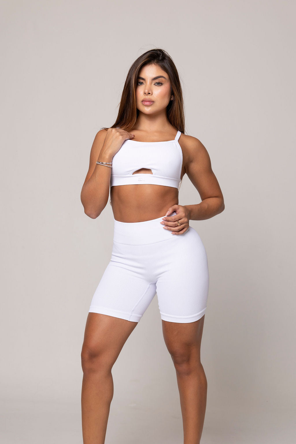 INTUITIVE SEAMLESS PUSH UP SHORT