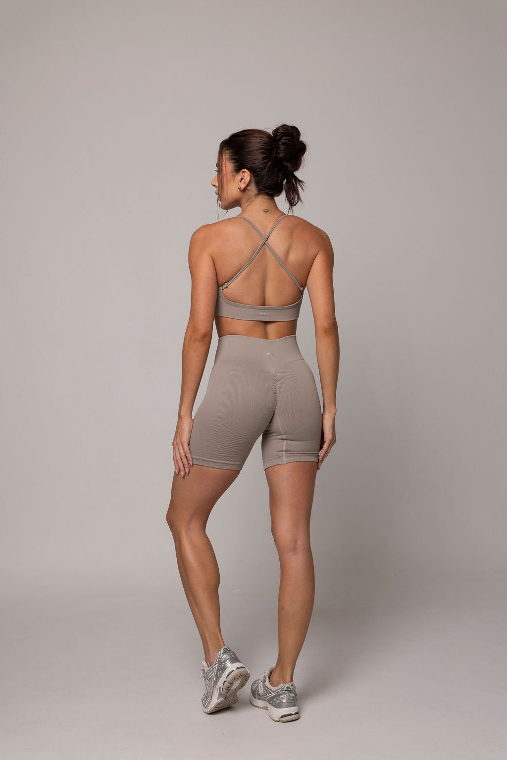 RUCHING SEAMLESS TOP