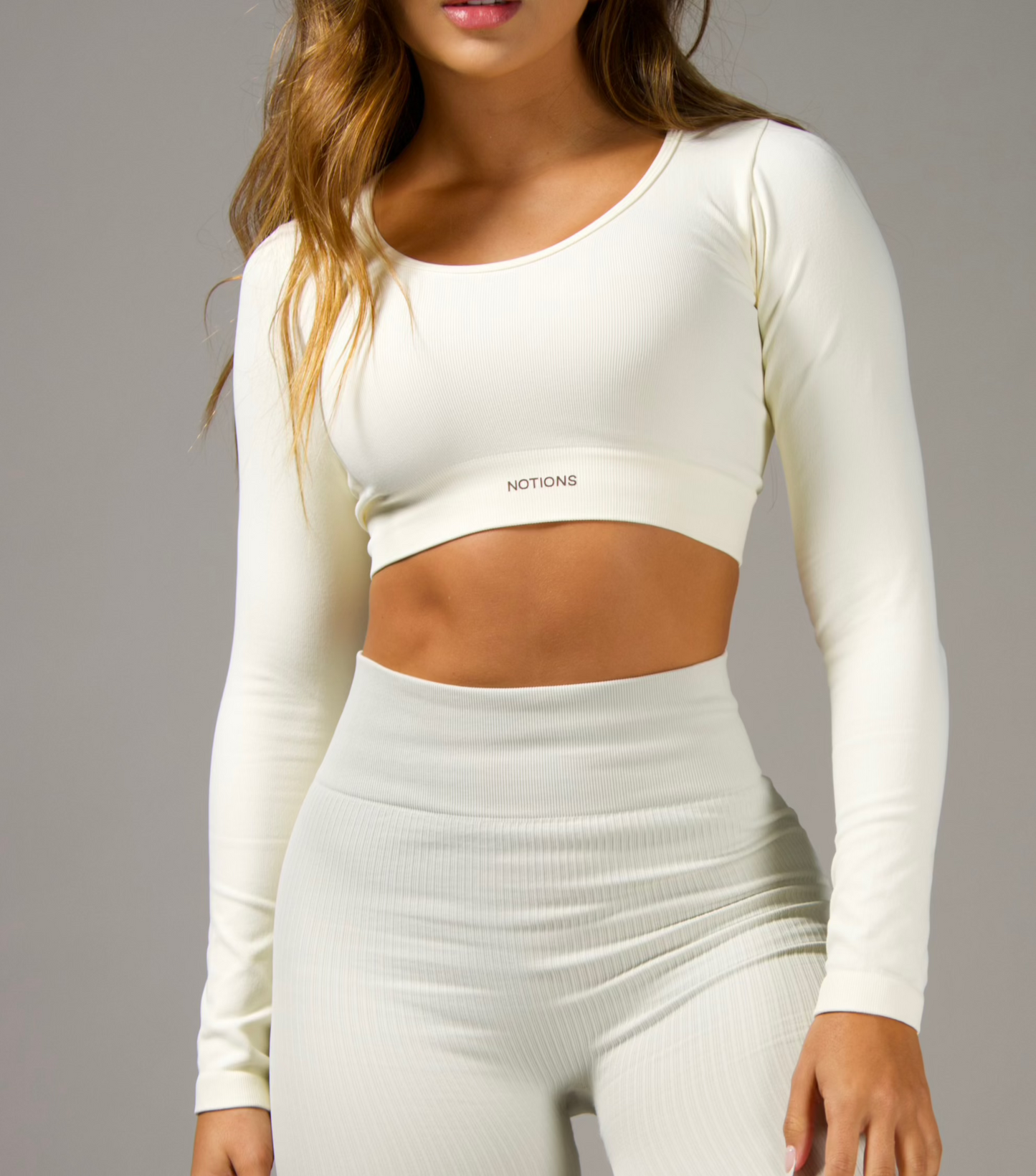 ESSENCE SEAMLESS BUZO