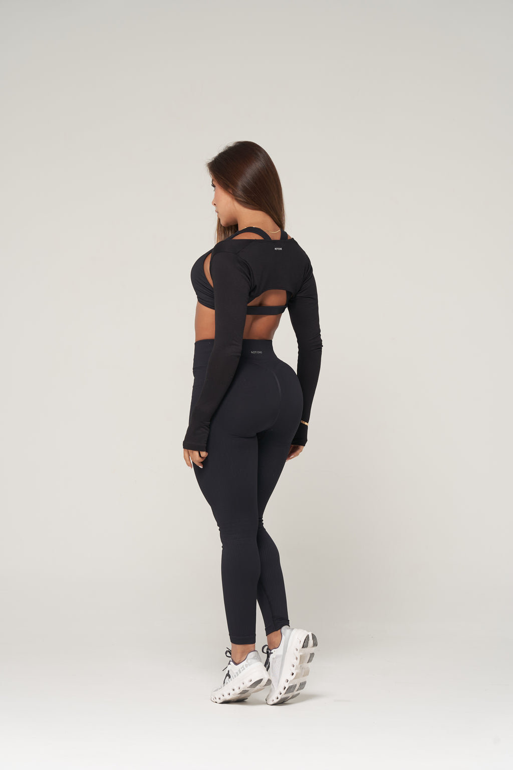 NTS SLEEVES BLACK