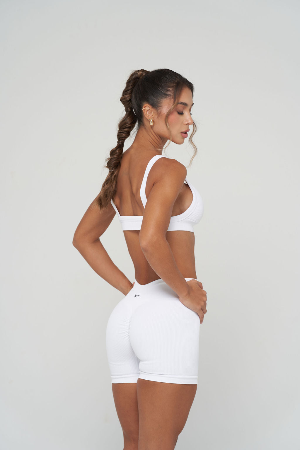 NTS SEAMLESS TOP