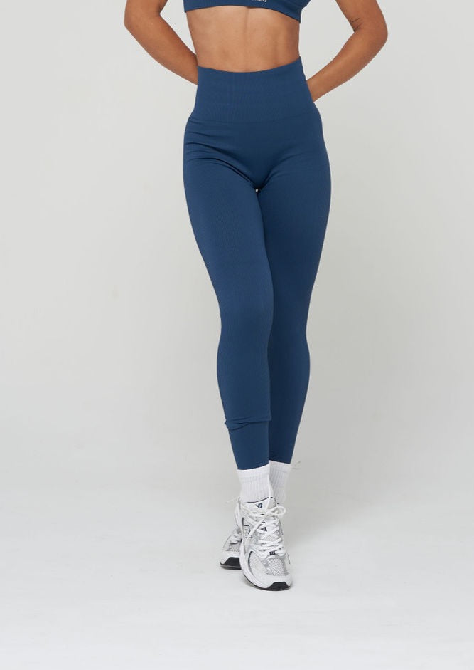 ESSENCE PUSH UP SEAMLESS LEGGINS