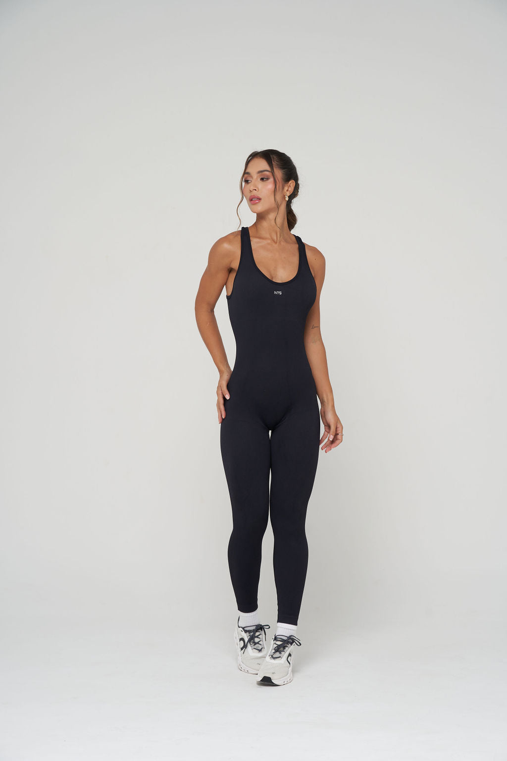 RIBBED SEAMLESS JUMPSUIT PUSH UP